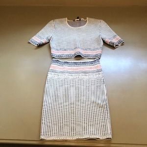 Women’s mid rise top and skirt